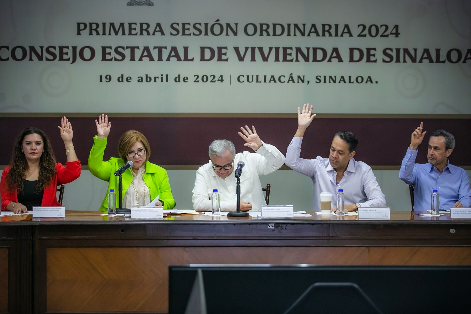 Con la presencia del Gobernador se aprobó el Programa estatal de ...